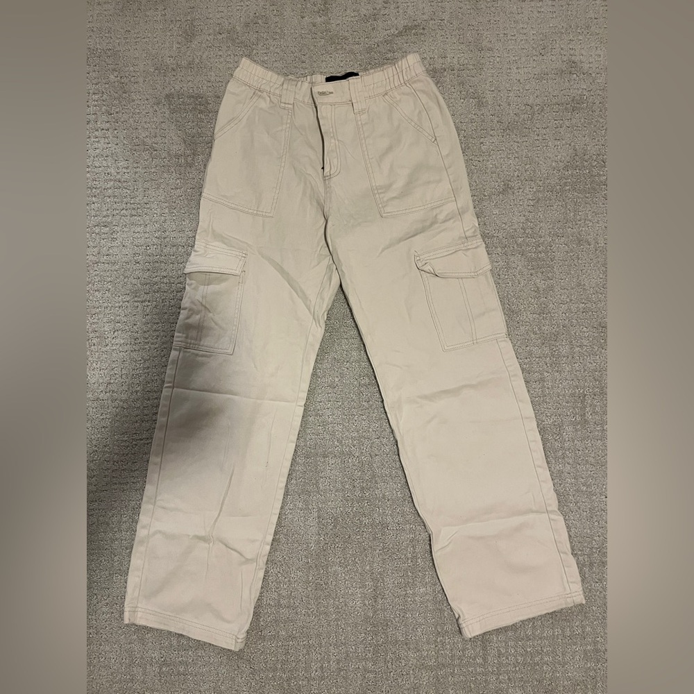Basic Beige Cargo Pant